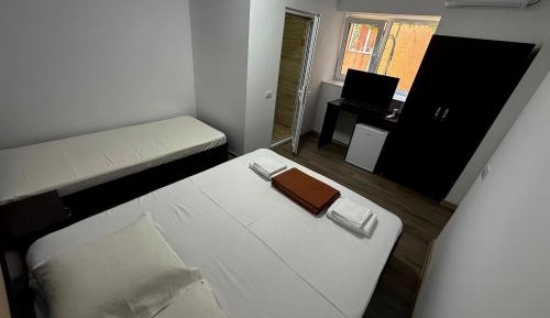 Triple Room with Private Bathroom
