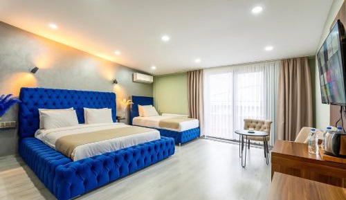 Triple Room with Balcony