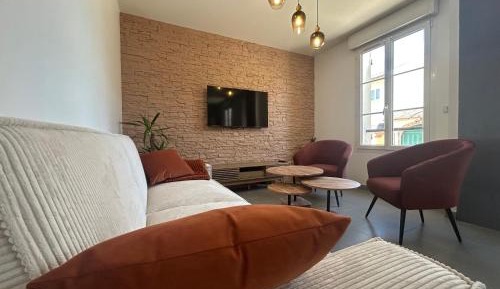 Three-Bedroom Holiday Home 