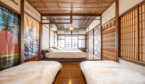 Three-Bedroom Holiday Home 