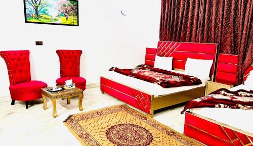 Deluxe King Room