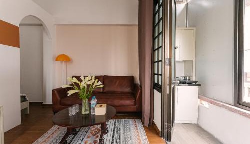 Studio with Balcony