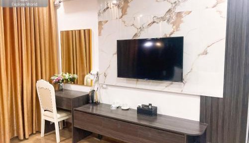 Deluxe Family Room