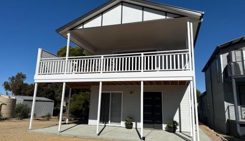 Five-Bedroom Holiday Home