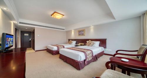 Standard Garden View Twin Room