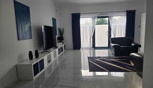 Three-Bedroom Apartment Suite