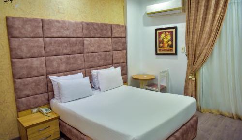 Junior Suite with Canal View