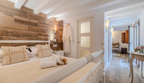 Standard Double Suite