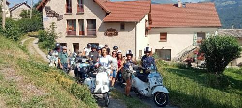 Double Room with Mountain View