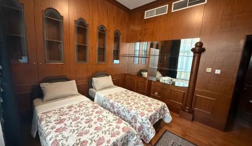 Standard Double Room with Shared Bathroom