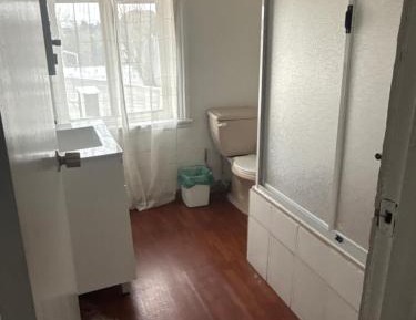Economy Triple Room with Shared Bathroom
