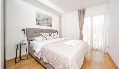 One-Bedroom Superior Apartment