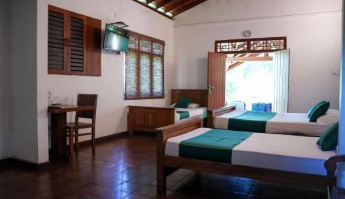 Deluxe Quadruple Room