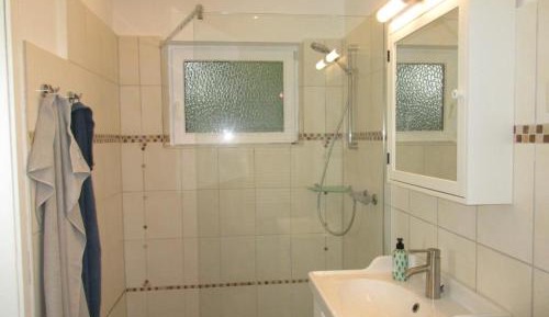 Three-Bedroom Vacation Home 