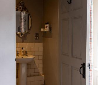 Twin Room with Private Bathroom