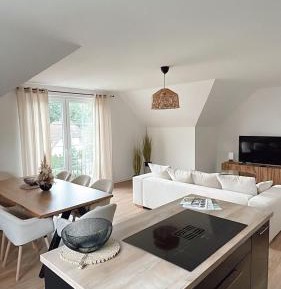 Three-Bedroom Apartment with Balcony and Terrace