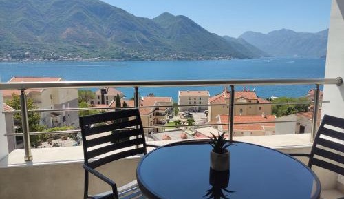 Studio Apartment with Sea View