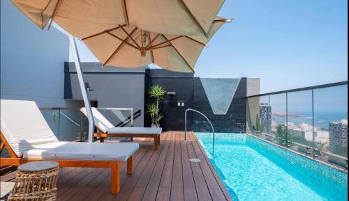 Deluxe One-Bedroom Apartment with City View