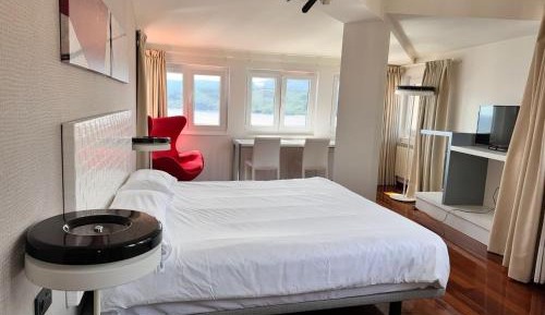 Quadruple Room with Sea View