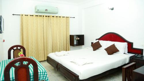Large Double Room