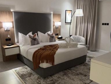 Queen Room