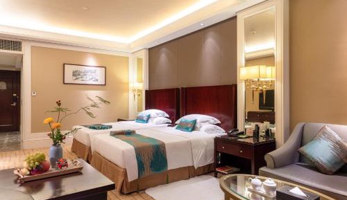 Deluxe King or Twin Room with Garden View
