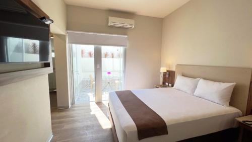Large Double Room