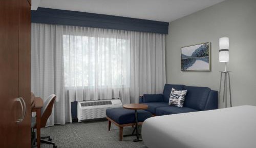 King Room with Sofa Bed