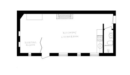 Studio Apartment with Queen Bed