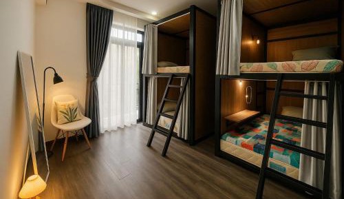 Bunk Bed in Mixed Dormitory Room
