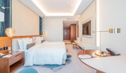 Essential Twin Room