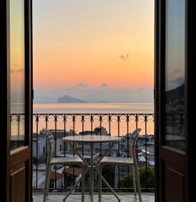 Double or Twin Room with Balcony and Sea View
