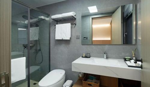 Deluxe Family Suite