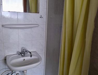 Basic Triple Room