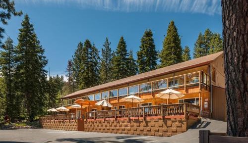 Apartment with Lake View