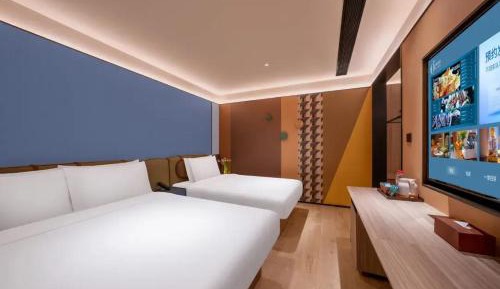 Deluxe Family Room