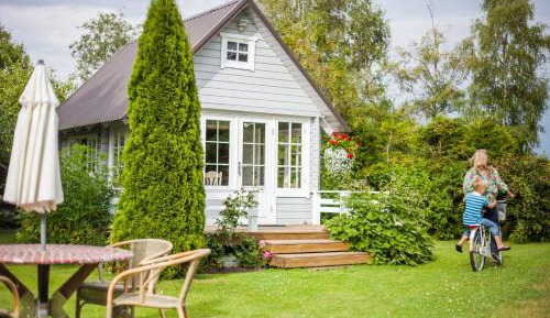 Holiday Home (2 adults)