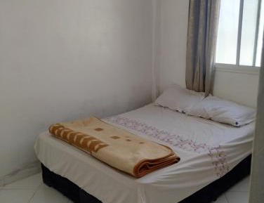 Double or Twin Room with Shared Bathroom