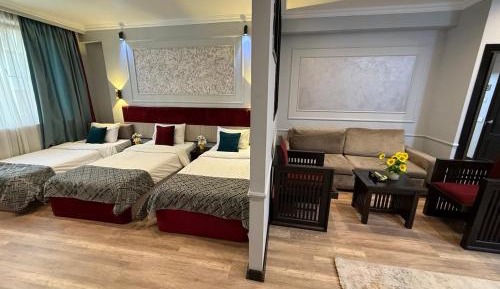 Luxury Triple Room