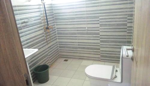 Single Room with Private Bathroom