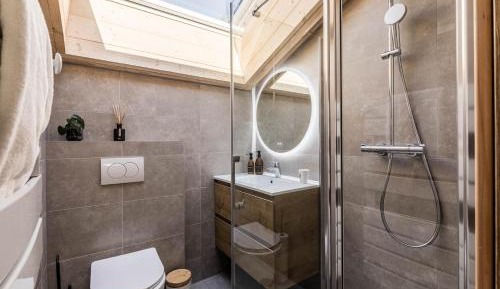 Double or Twin Room with Private Bathroom