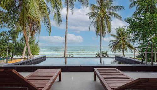 Villa - Beach Front