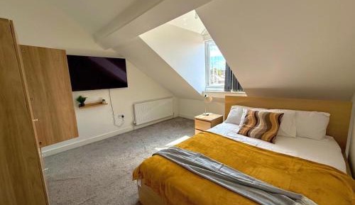 Deluxe Family Suite