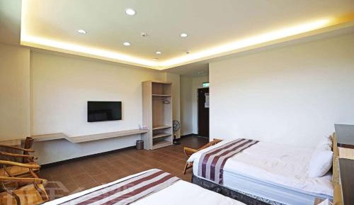 Quadruple Room with Mountain View