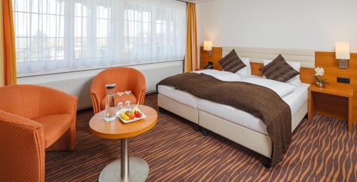 Double Room with Lake View