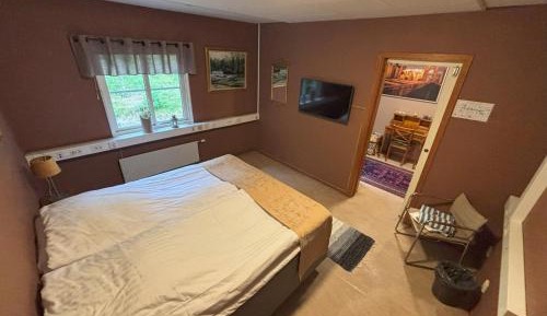 Standard Double Room with Shared Bathroom