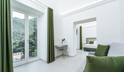 Queen Room with Balcony