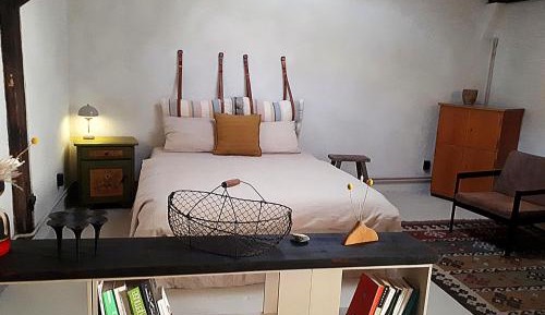 One-Bedroom Apartment with Balcony