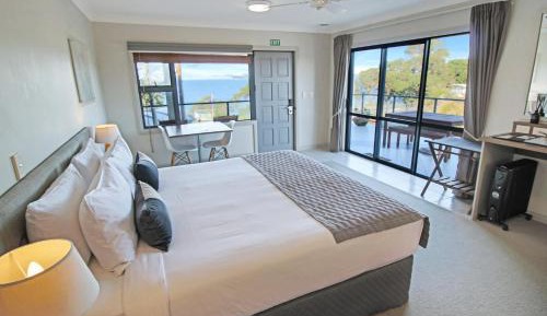 Premium Deluxe Studio