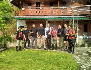 Mixed Dormitory Room